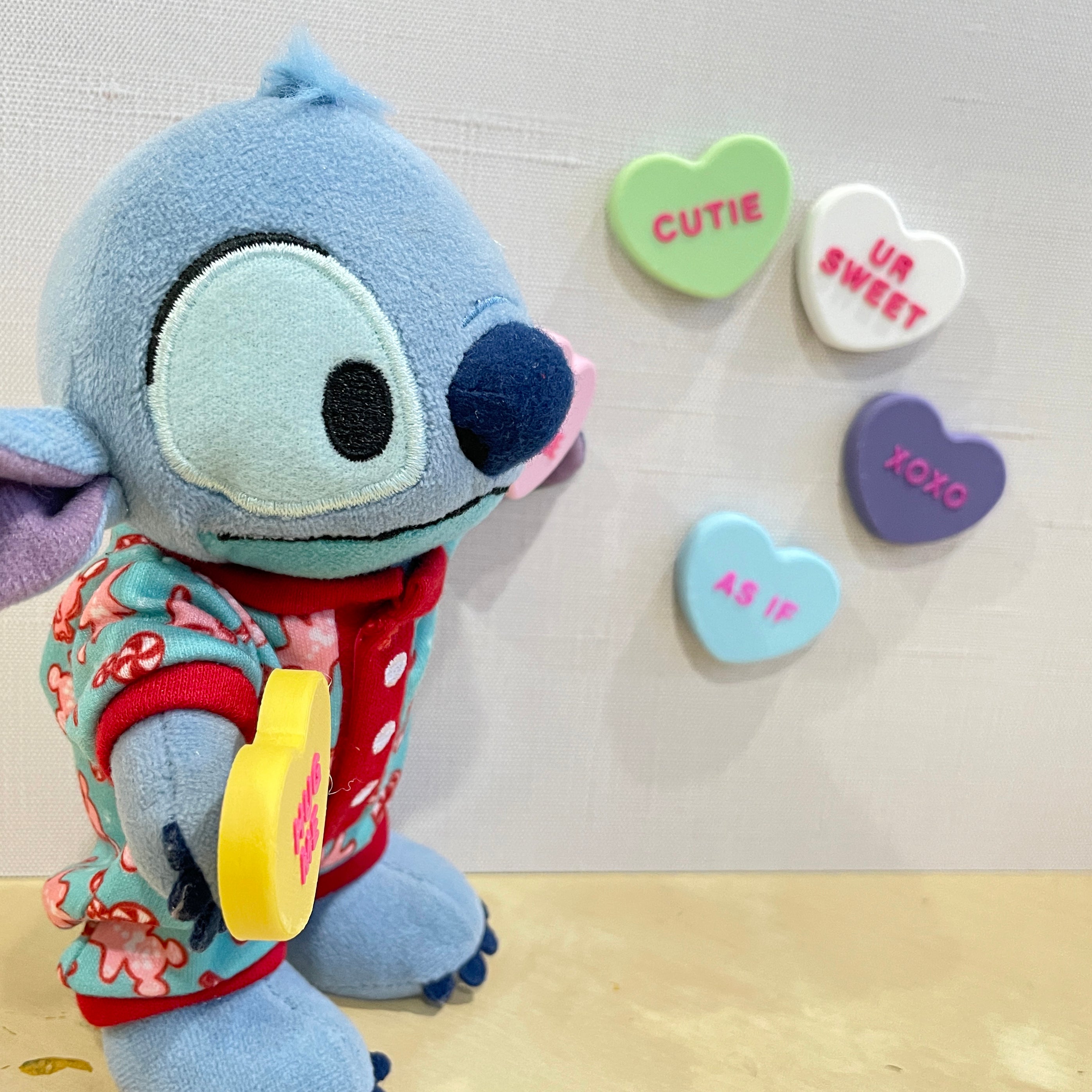 Conversation Hearts for NuiMO / Fridge Magnet
