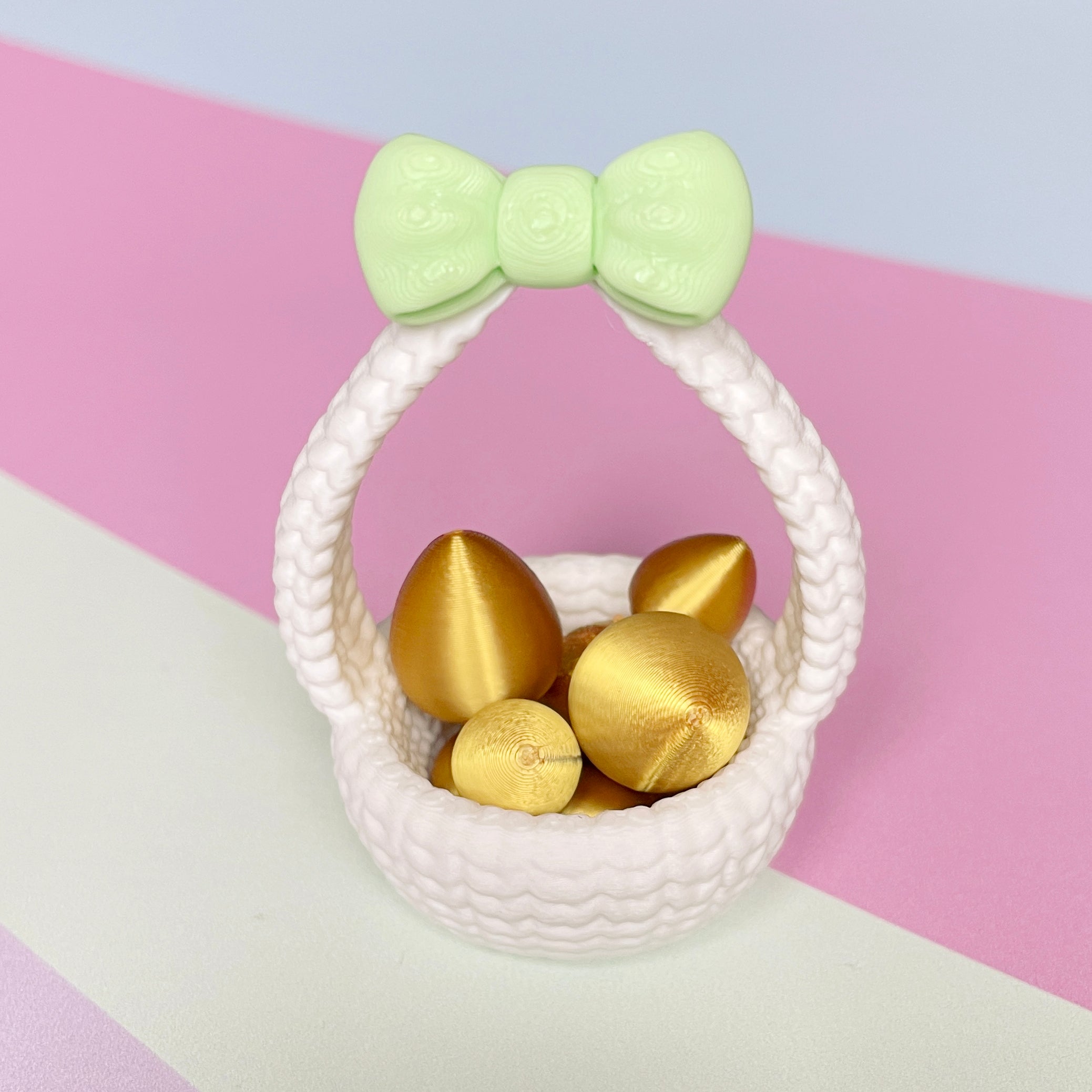 Miniature Easter Basket for NuiMOs