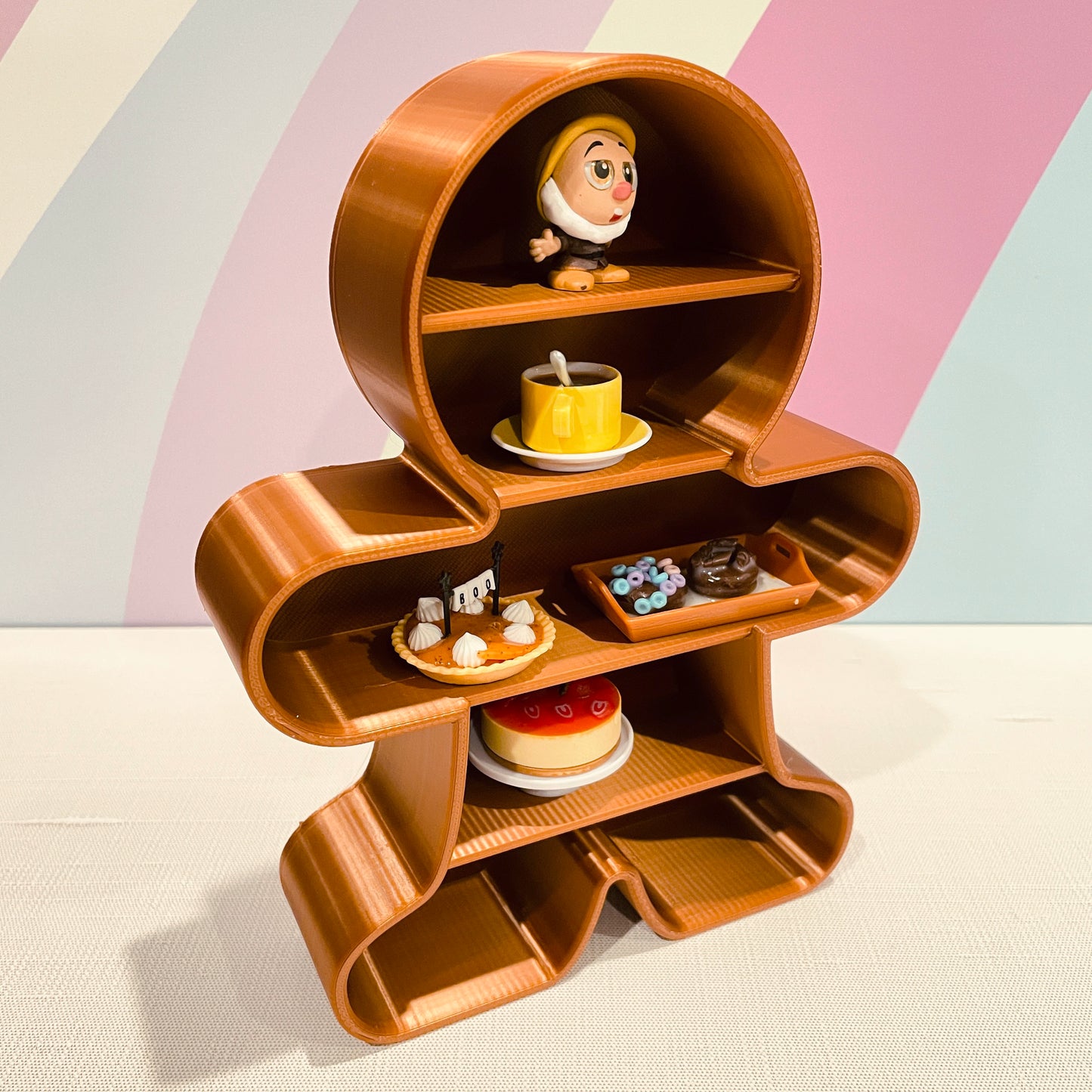 Gingerbread Cookie Cutter-Style Bookshelf – 5 Shelves for Minis!