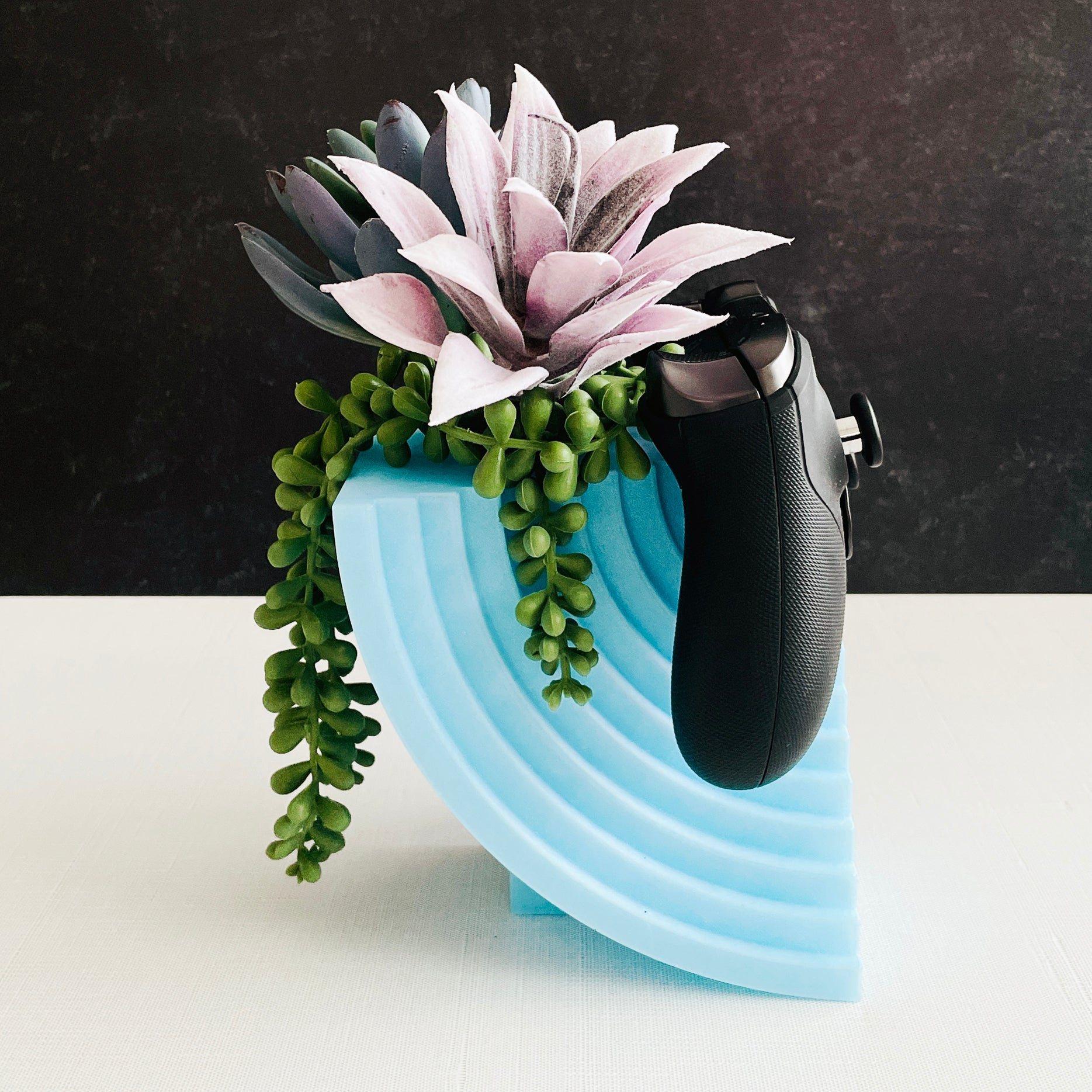 Modern Moon Controller Stand for Xbox and Playstation Controllers