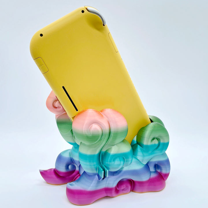 Rainbow transition 3D printed cloud dock with cable holder detail